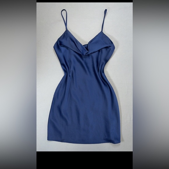 Urban Outfitters Sleeveless Cowl Neck Satin Slip Mini Dress Navy Blue Sz SP NWOT - Picture 3 of 11